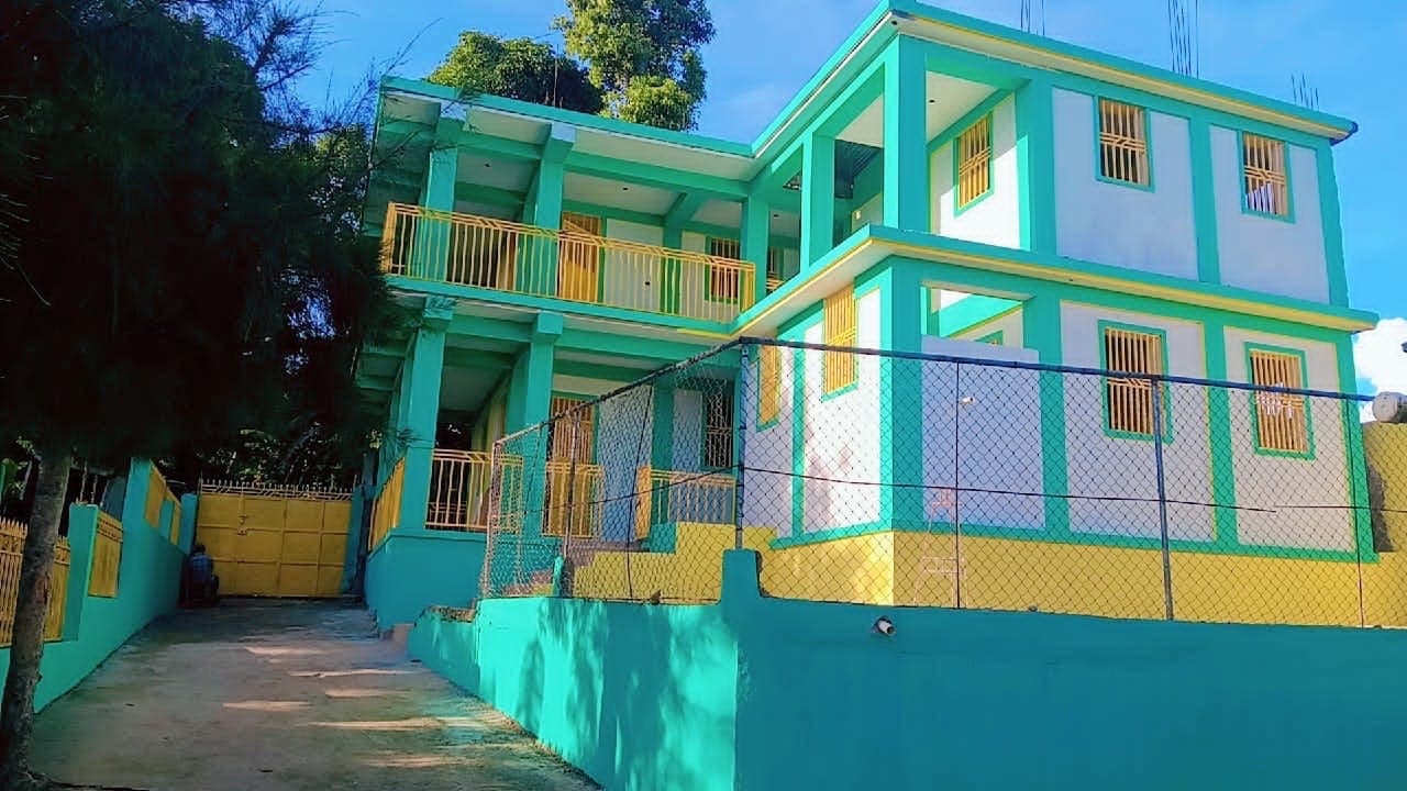 Bâtiment de Roldyna Les Petits Trésors à Léogâne